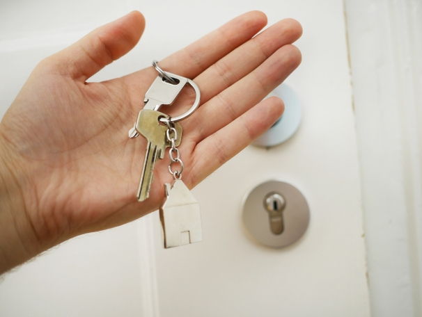https://MarlaConrad.StopRentingStartOwning.com